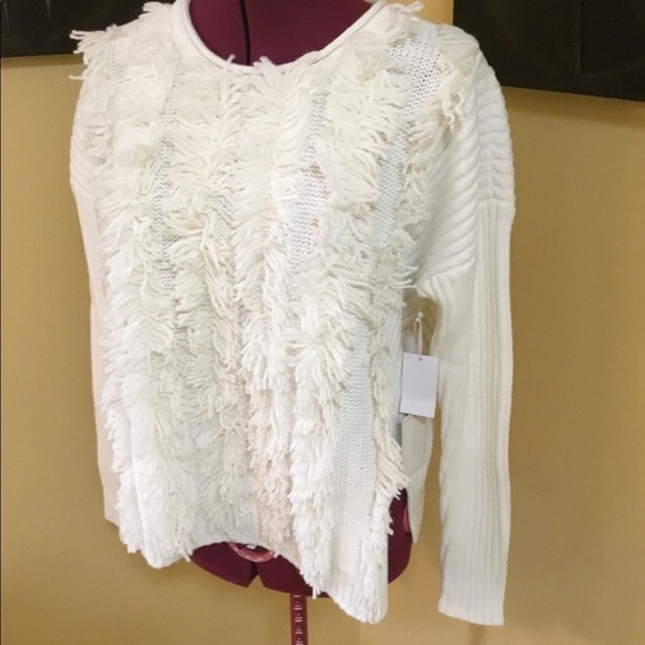 1.State Fringe Sweater NWT - Picture 3 of 9
